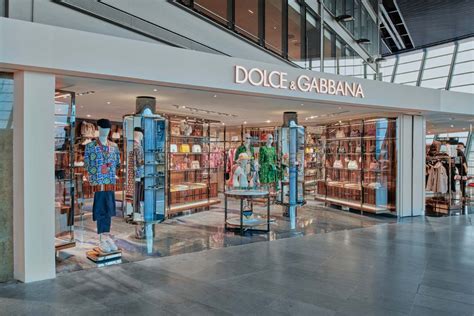 dolce gabbana istanbul airport